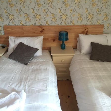 מיינות' A Selection Of Self Catering Holiday Homes At Kilcloon Cottages מראה חיצוני תמונה