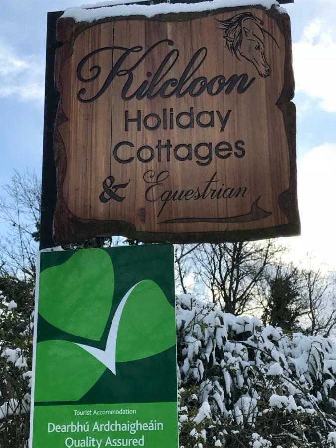 מיינות' A Selection Of Self Catering Holiday Homes At Kilcloon Cottages מראה חיצוני תמונה